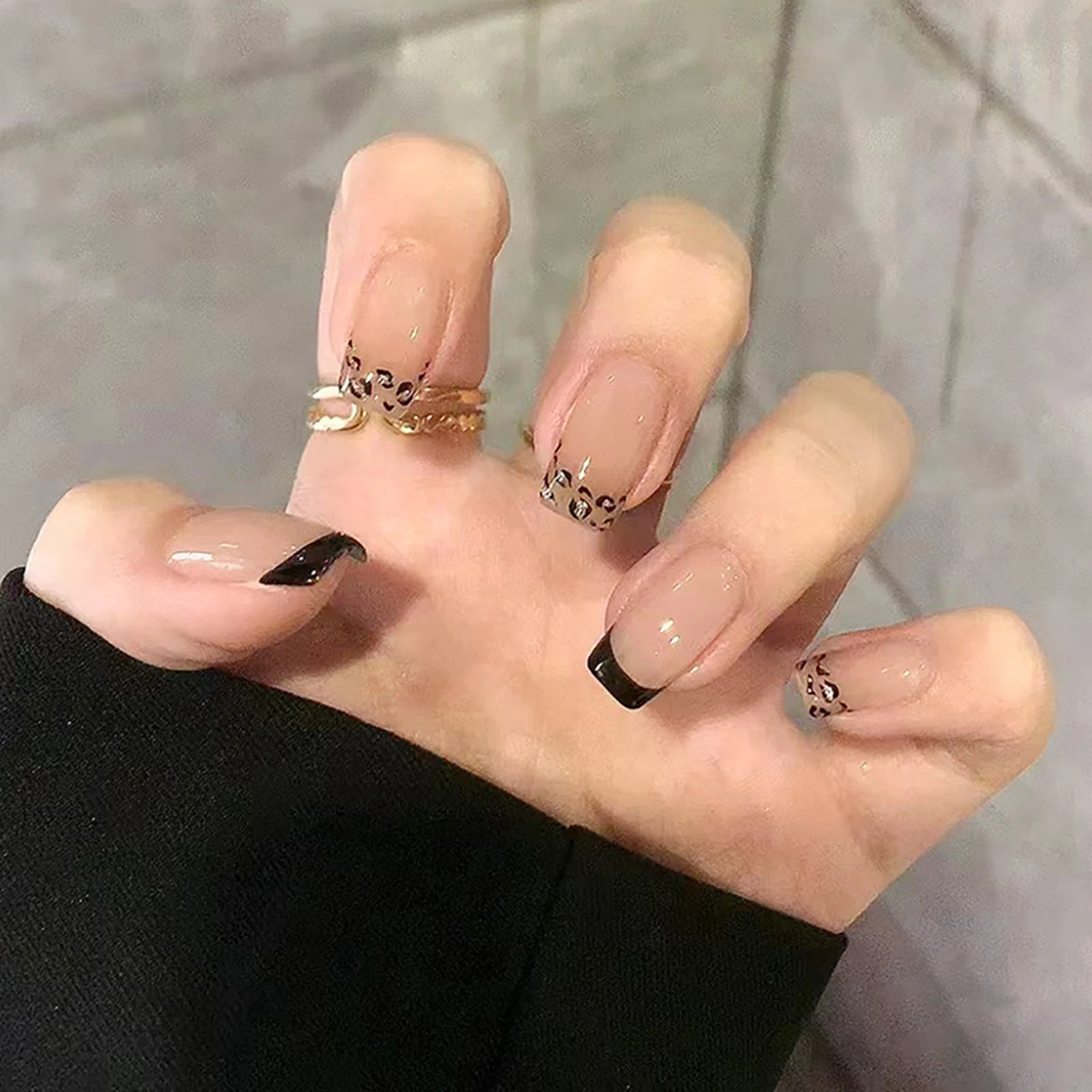  Pink French Style Press on Nails
